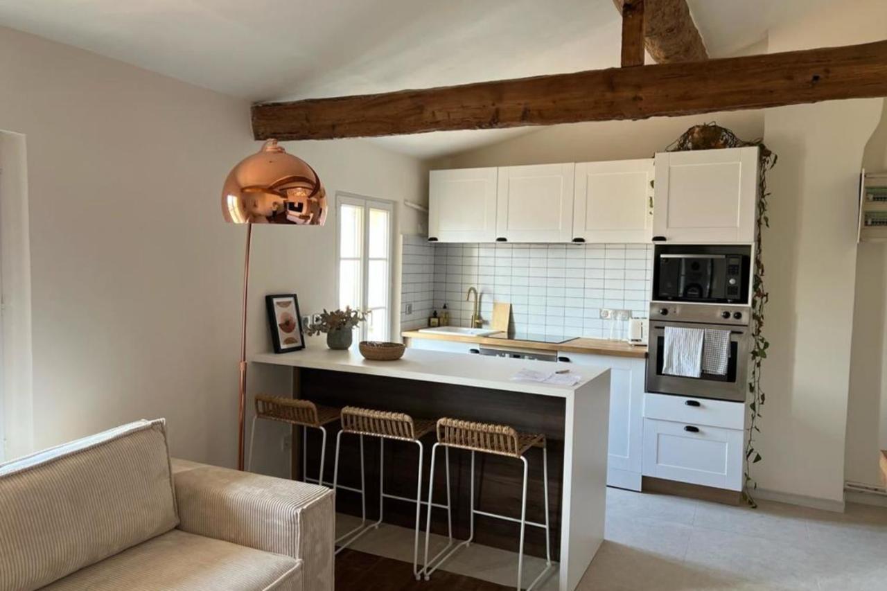 Apartment With Mediterranean Charm In The Heart Of The Provencal Market 앙티브 외부 사진