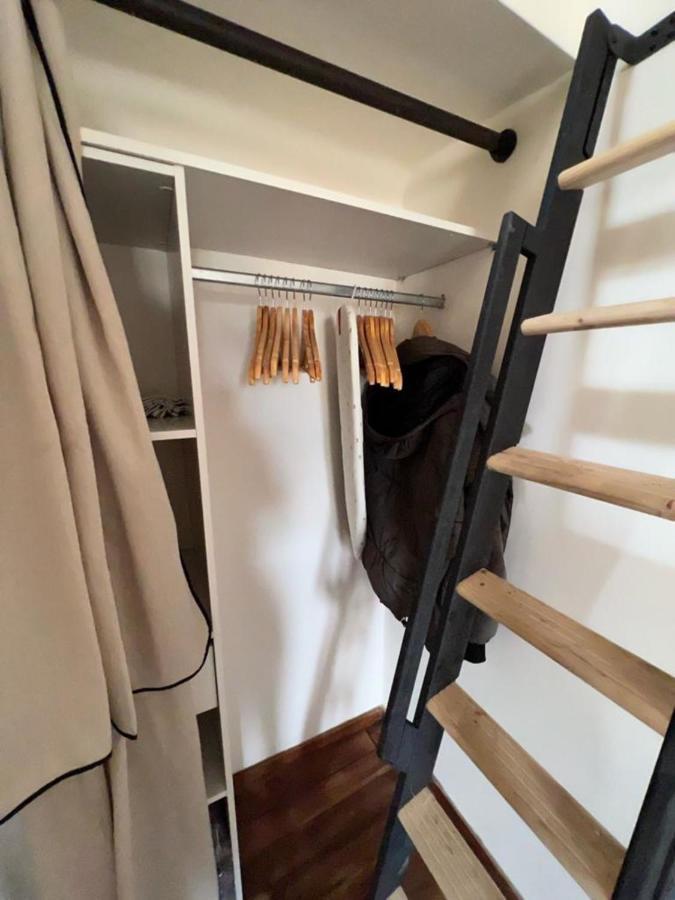 Apartment With Mediterranean Charm In The Heart Of The Provencal Market 앙티브 외부 사진