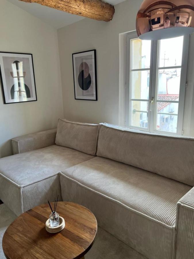 Apartment With Mediterranean Charm In The Heart Of The Provencal Market 앙티브 외부 사진